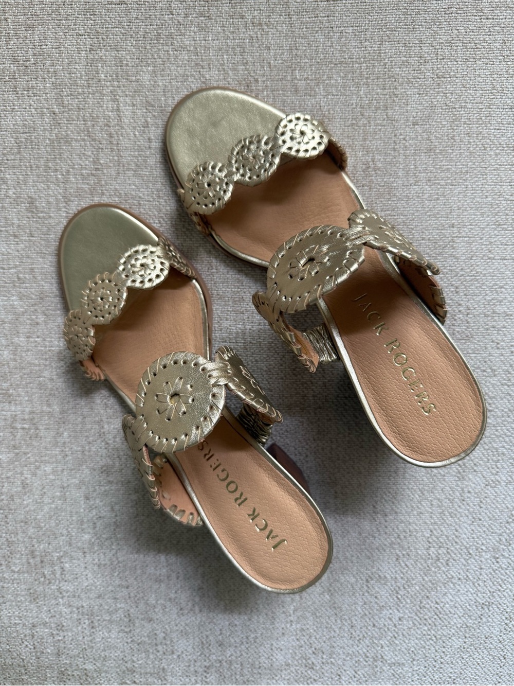 NWT Jack Rogers Laurin (Lauren) Mid Heel Sandals Platinum Leather Gold Block 8.5 - Picture 6 of 13